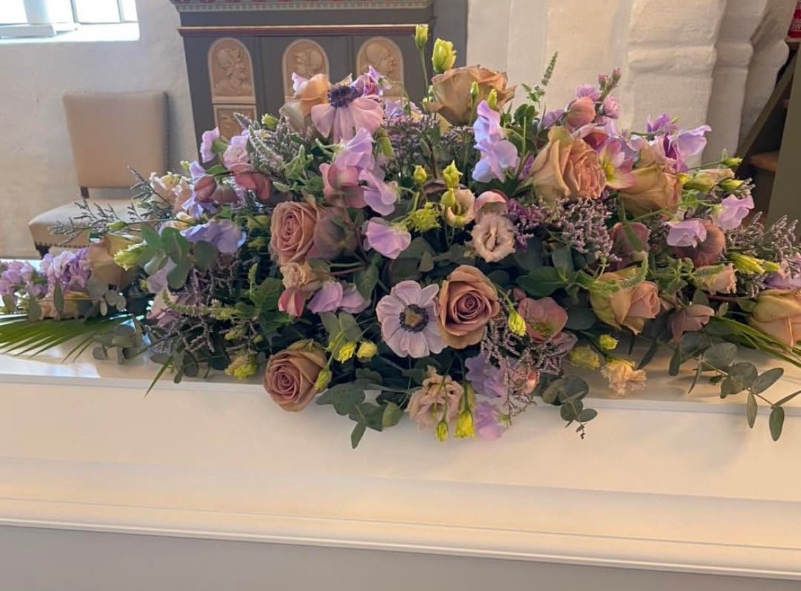 Kistedekoration - Frk. Mollies Blomsterværksted