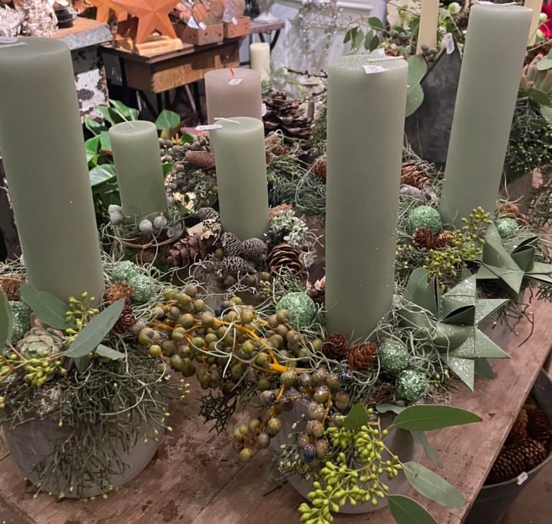 Lys Dekoration med Bloklys - Frk. Mollies Blomsterværksted